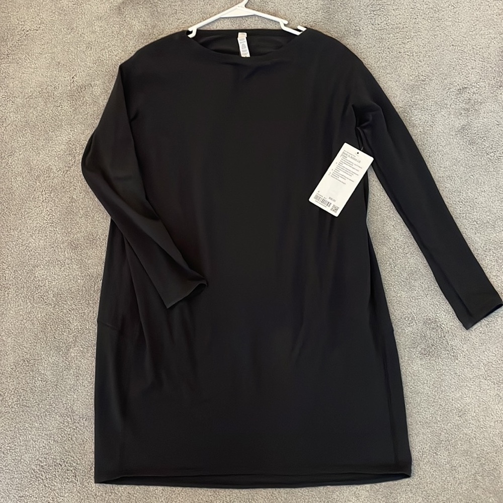 Womens LULULEMON Long Sleeve Top